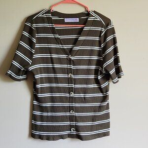 No Boundaries Green and White Womens Ribbed Knit Striped Shirt - Size 2XL NWOT